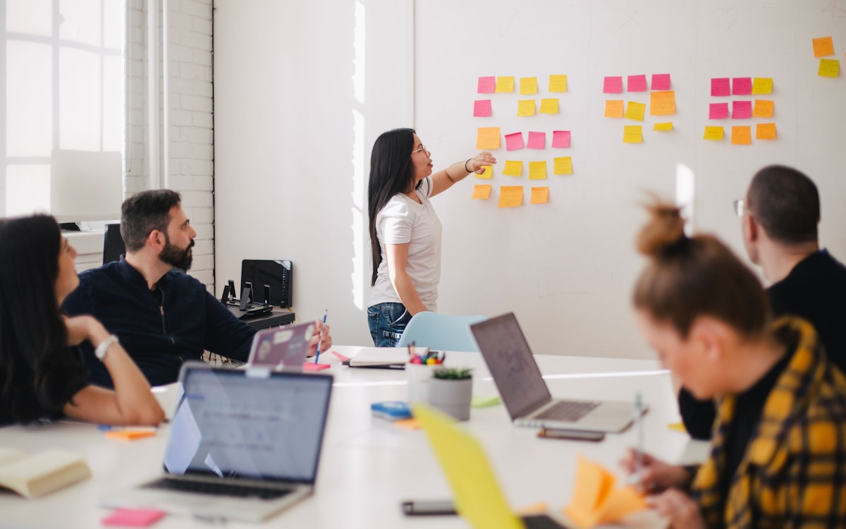How to Manage a Remote OnlyFans Agency Team
